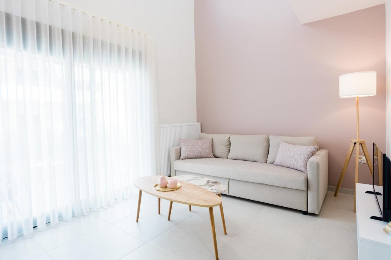 Estea Quality Living Volos Bagian luar foto