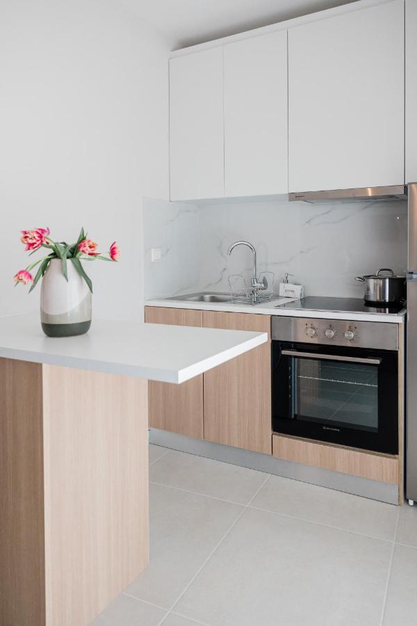 Estea Quality Living Volos Bagian luar foto