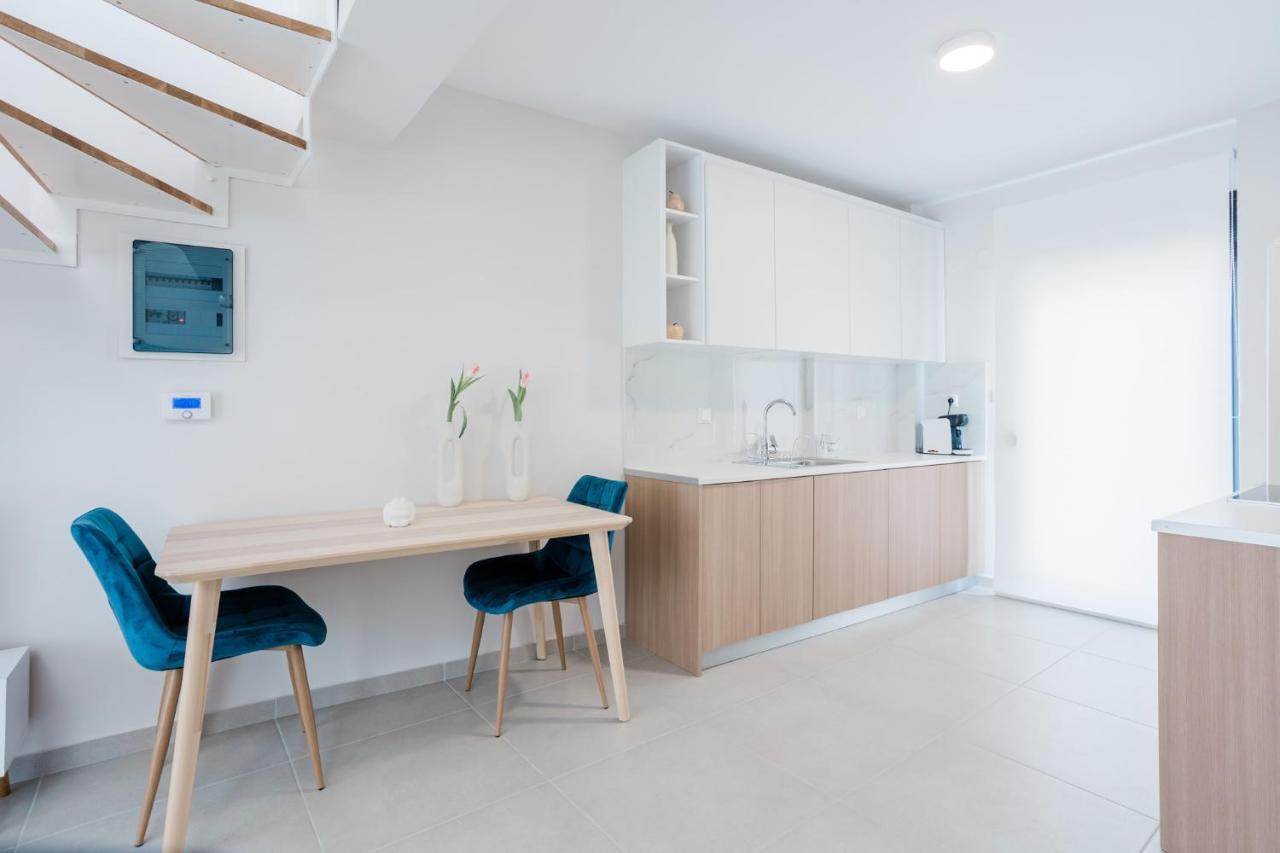 Estea Quality Living Volos Bagian luar foto