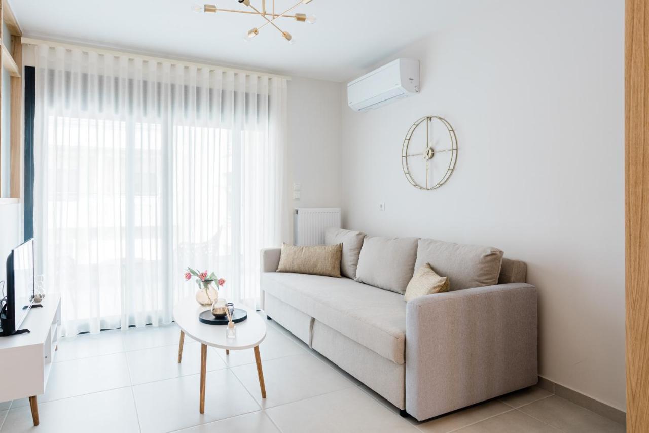 Estea Quality Living Volos Bagian luar foto