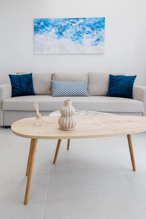 Estea Quality Living Volos Bagian luar foto