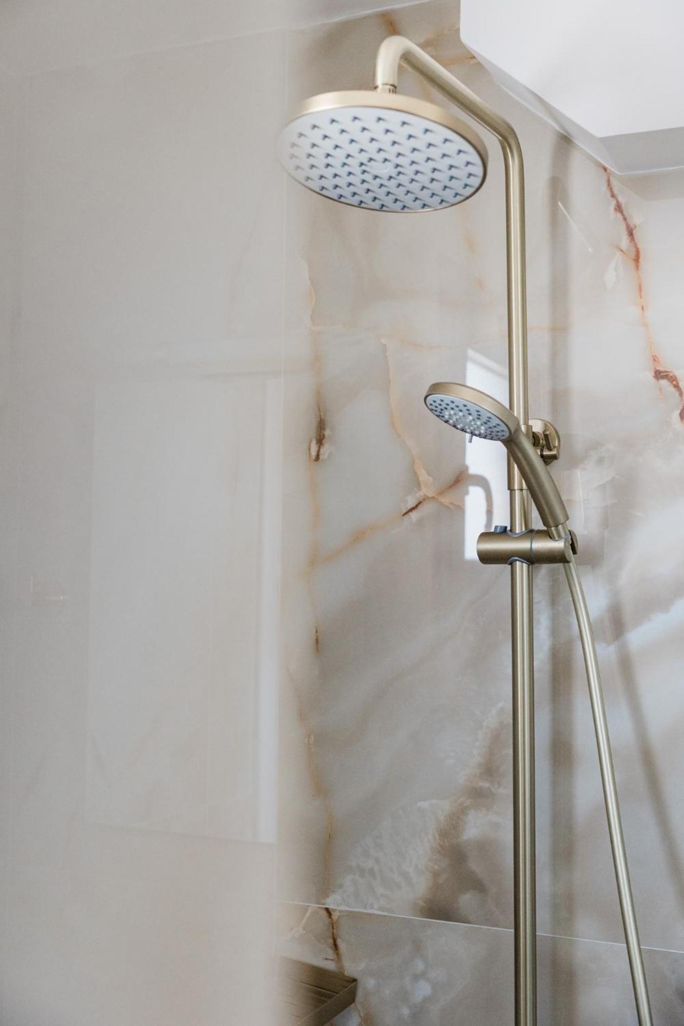 Estea Quality Living Volos Bagian luar foto